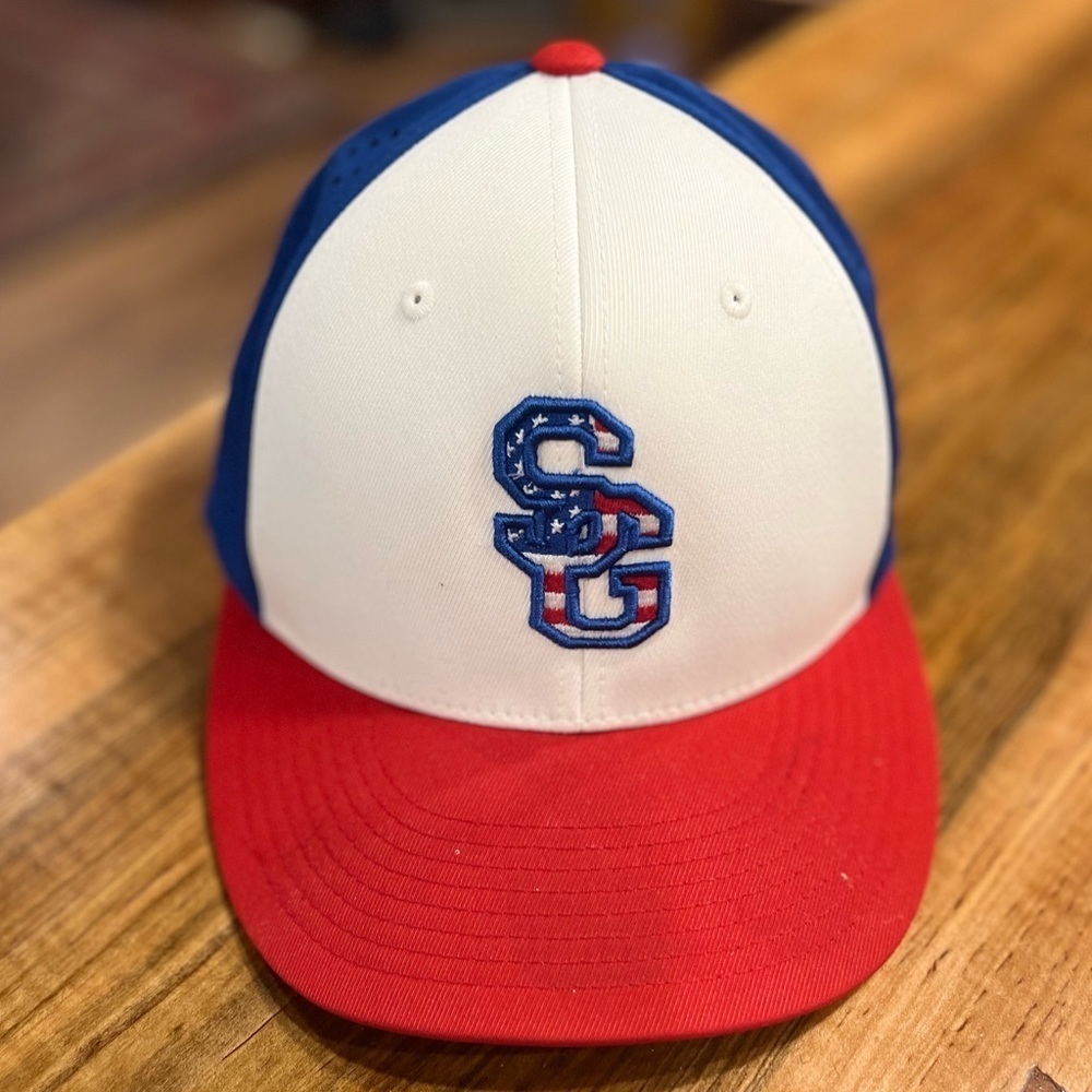 SG flex fit ball cap in EUC